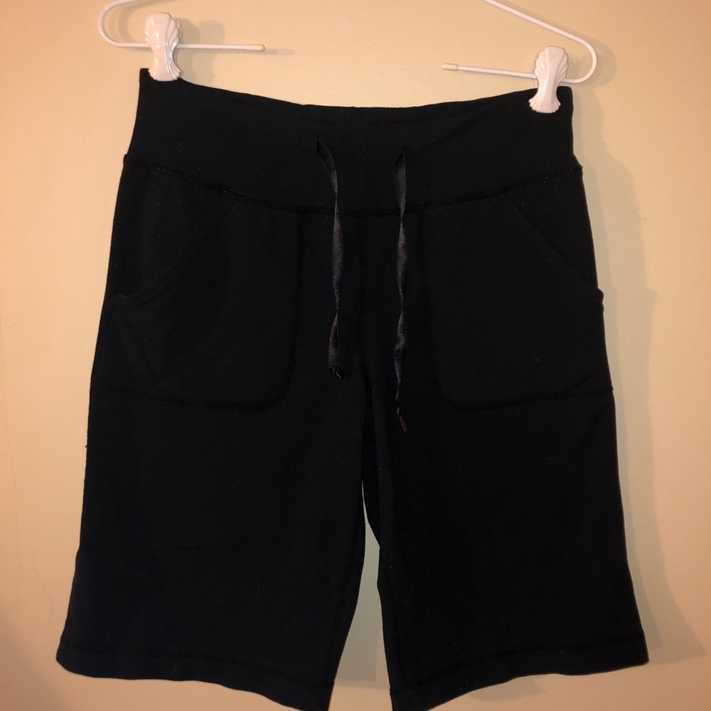 Black lululemon long shorts